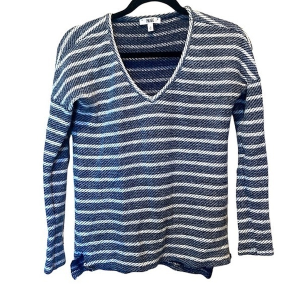 Paige Women’s V Neck Lightweight Pullover Shirt Size XS